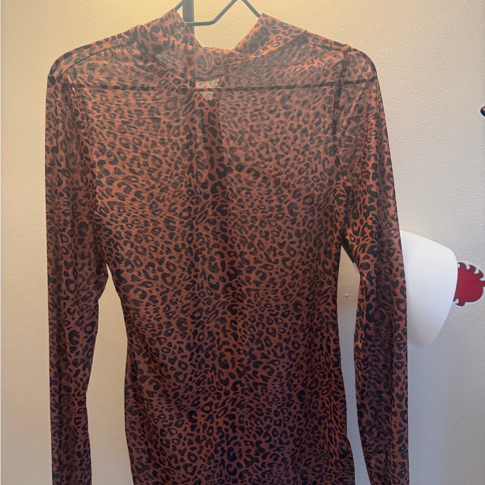 Leopard Print Long Sleeve Top